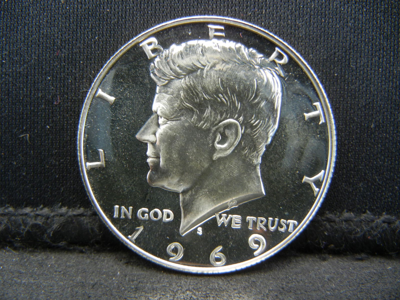1969-S United States Proof Kennedy 40% Silver Half (1 of 2)