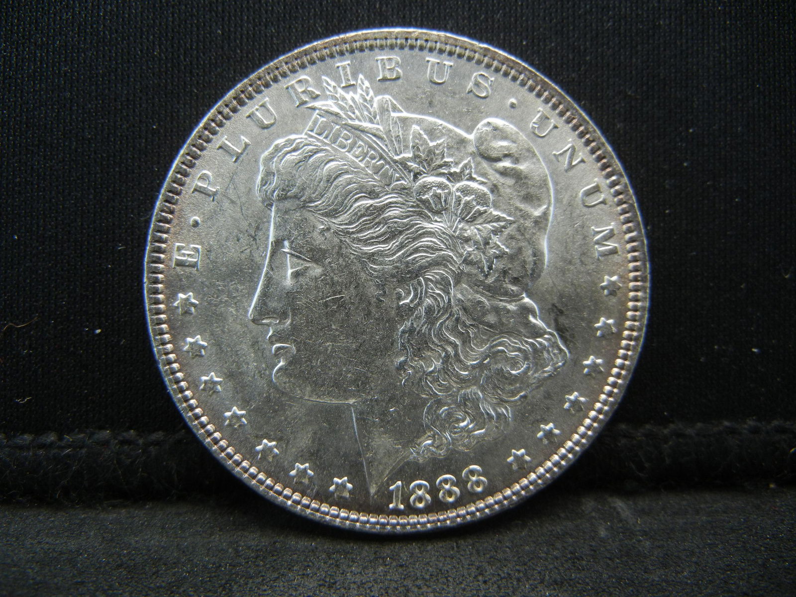 1888 Morgan Dollar CH BU White (1 of 2)