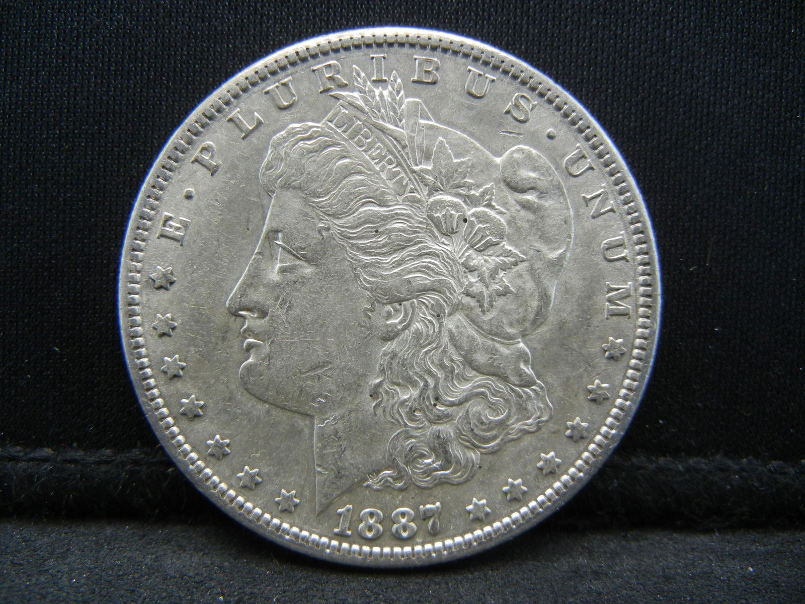 1887 S Morgan Dollar AU+++ Better Date (1 of 2)