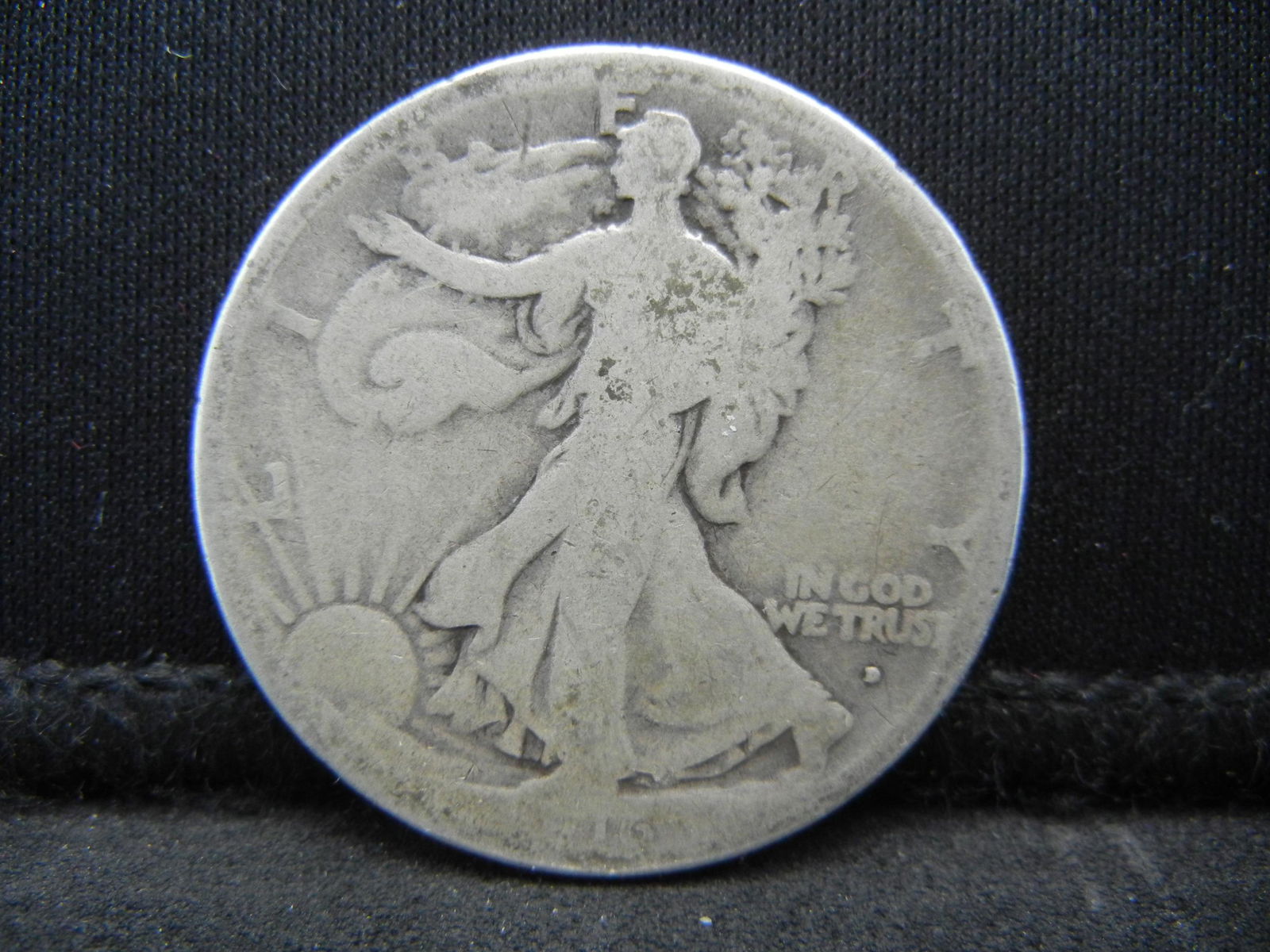 1916 D Walking Liberty Half Dollar Key Date (1 of 2)