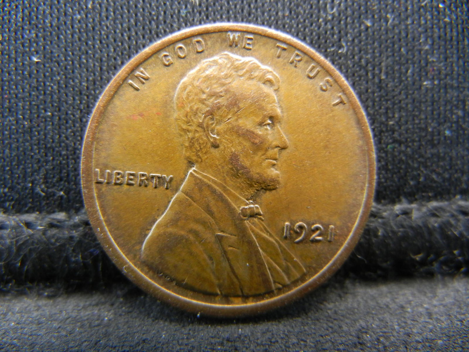 1921 United States Lincoln Wheat Penny Cent (1 of 2)