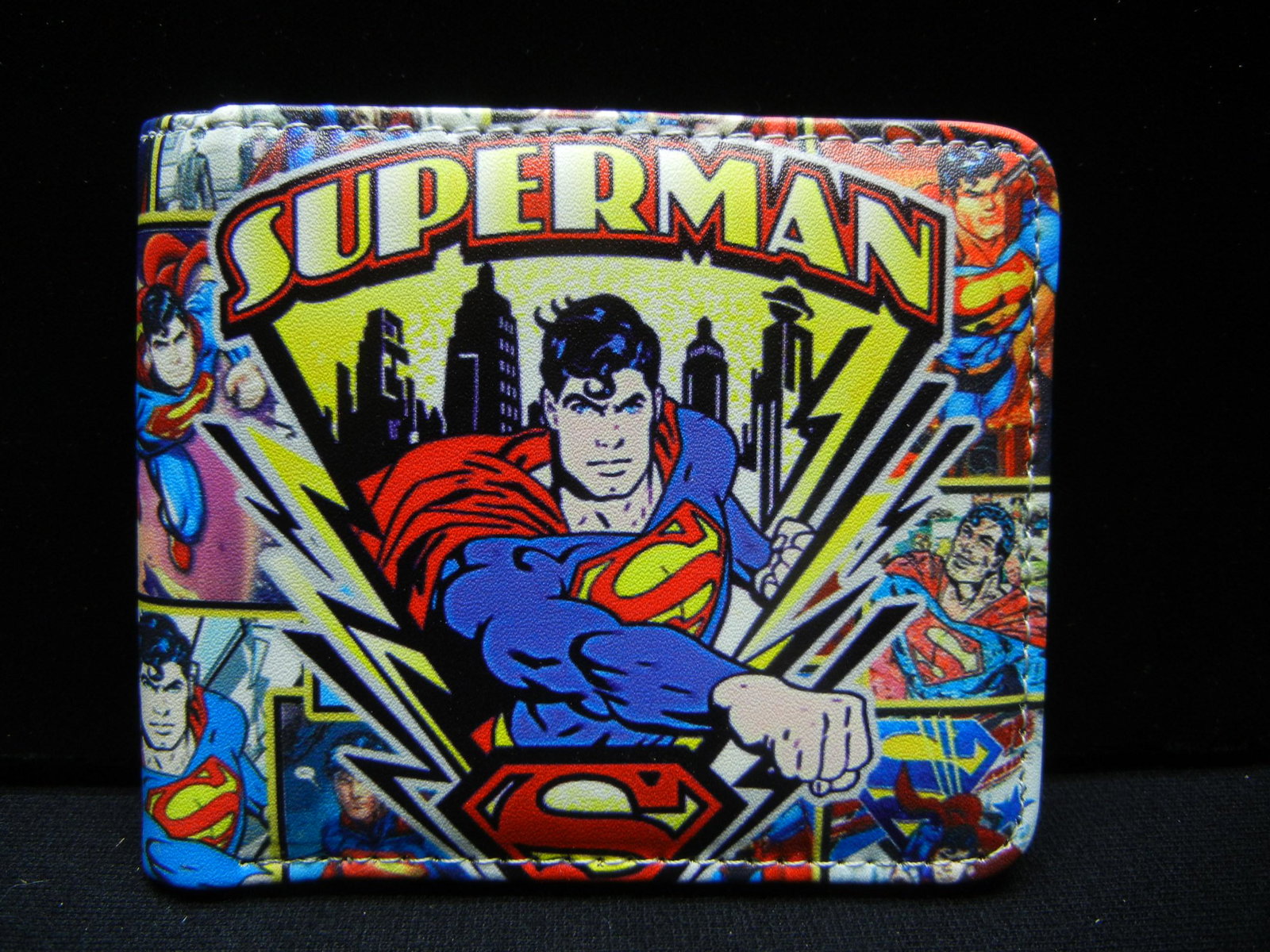 SUPERMAN WALLET, (NEW/MANY POCKETS): SUPERMAN WALLET, (NEW/MANY POCKETS)