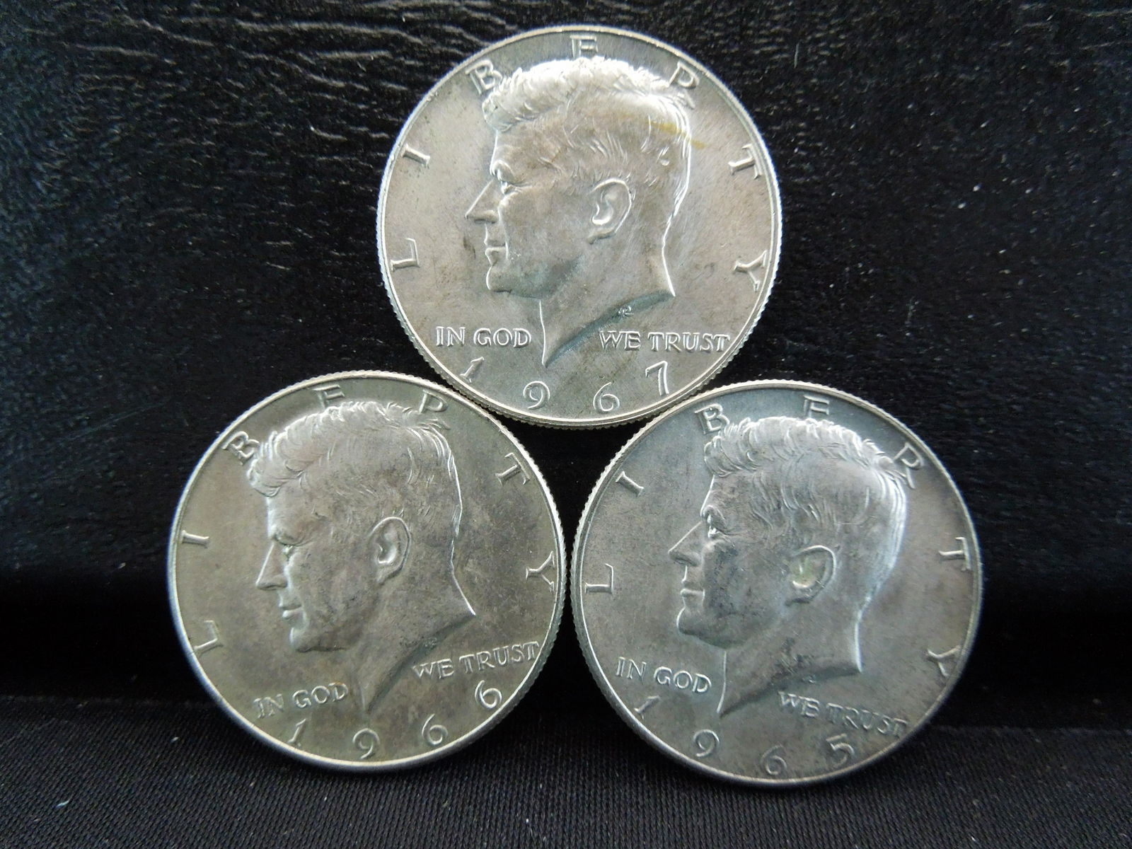 uncirculated 1965, 1966, and 1967 silver kennedy half (1 of 2)