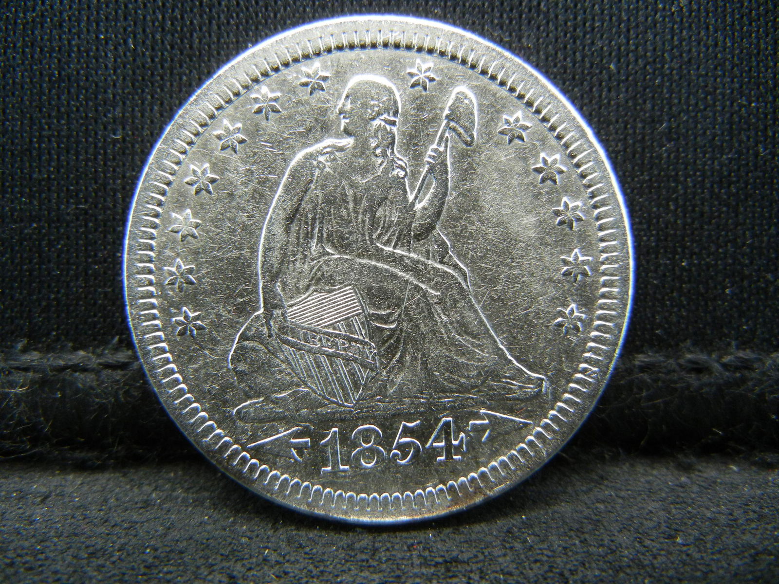 1854 Arrows Seated Quarter Full Liberty Better Date (1 of 2)
