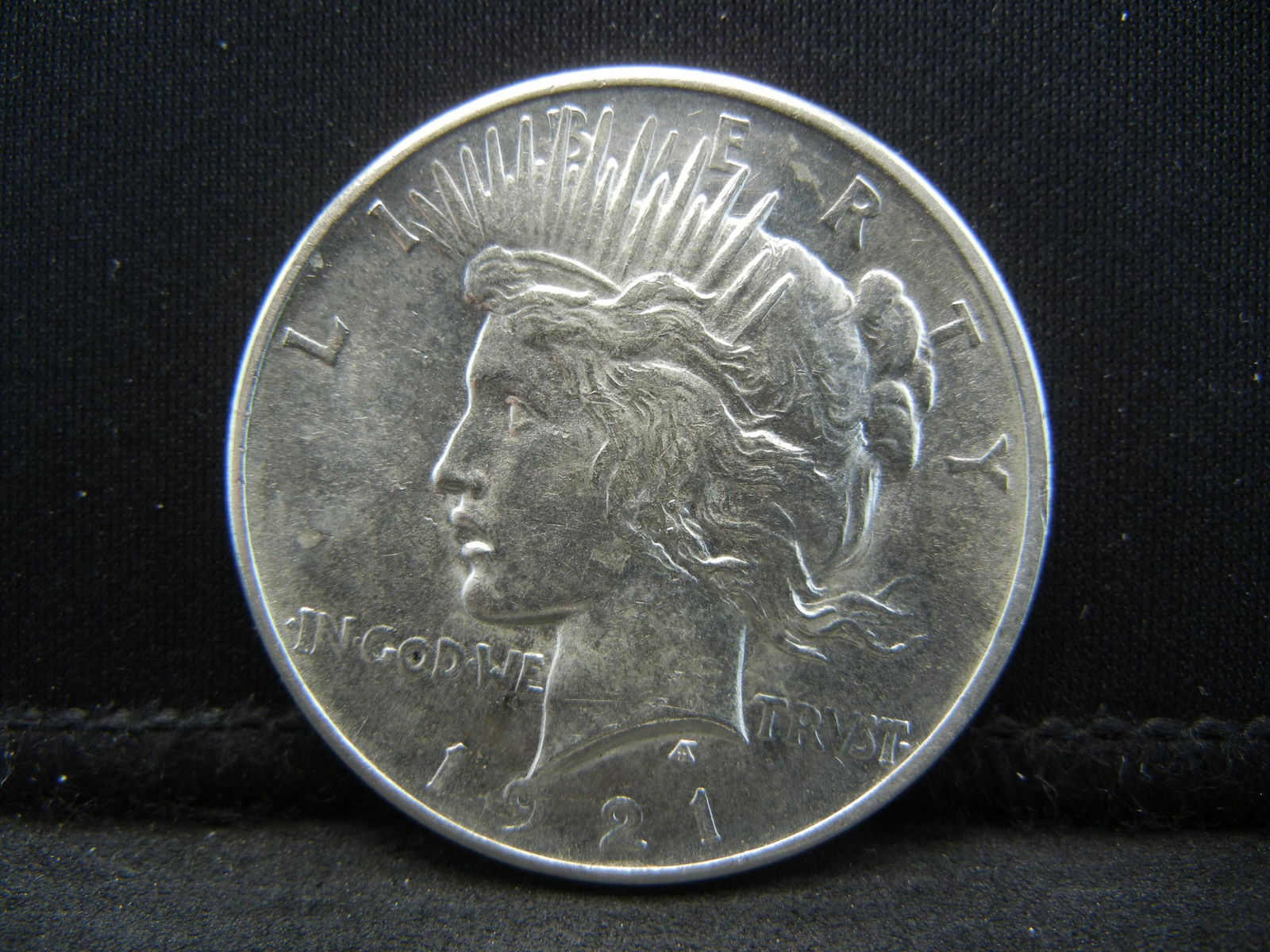 1921 Peace Dollar Uncirculated Nice Key Date (1 of 1)
