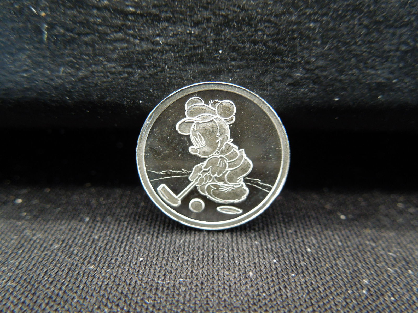 Disney .999 Fine Silver Round - Mickey Mouse: Disney .999 Fine Silver Round - Mickey Mouse