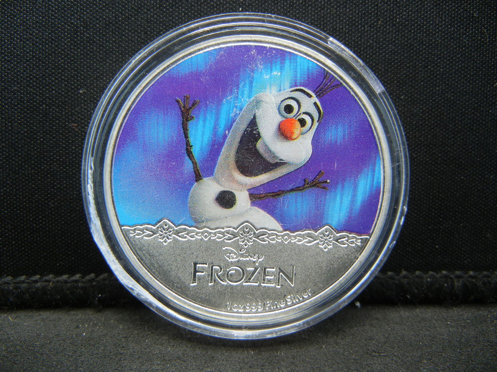 2017 Walt Disney -Elofe  1 oz.   Round,New Zealand (1 of 2)