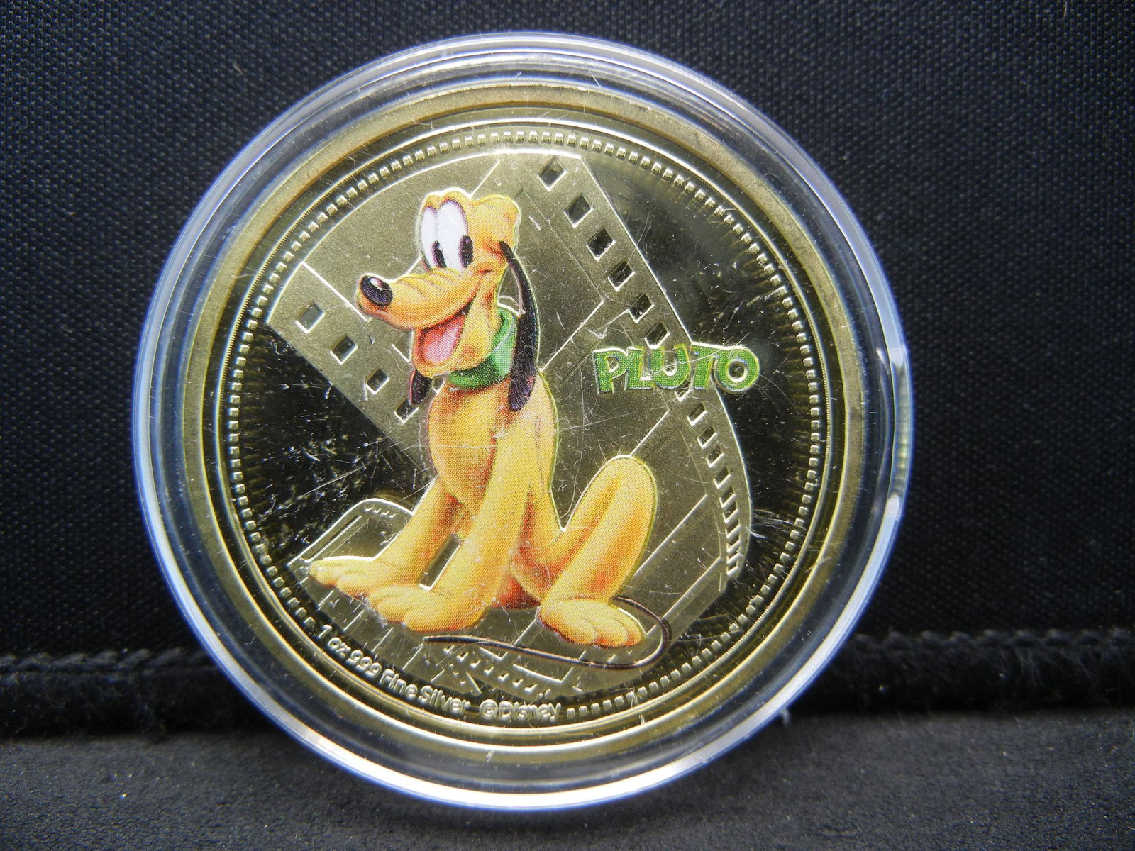 2017 Walt Disney -Pluto  1 oz.   Round,New Zealand (1 of 2)
