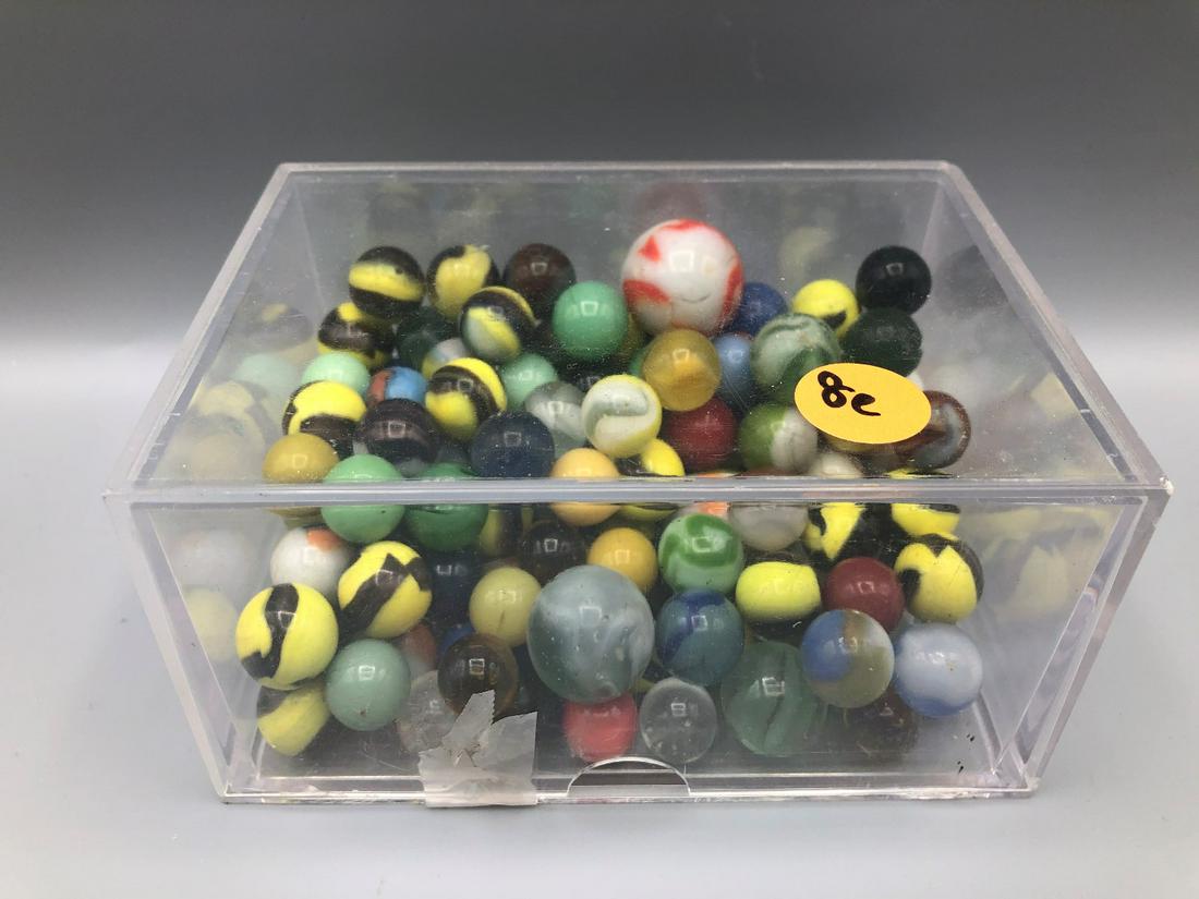 Case full of Marbles: Case full of Marbles