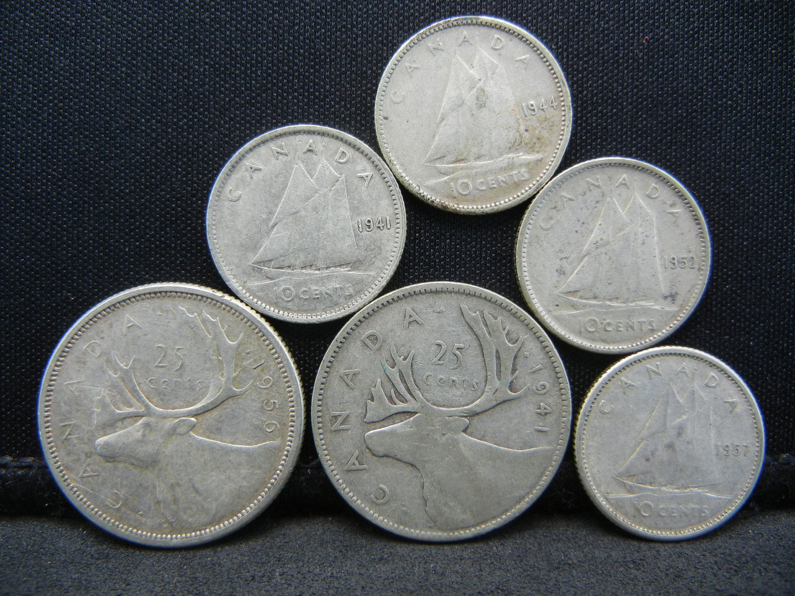$.90 Face Value Canada 80% Silver (2) Quarters (4) (1 of 2)