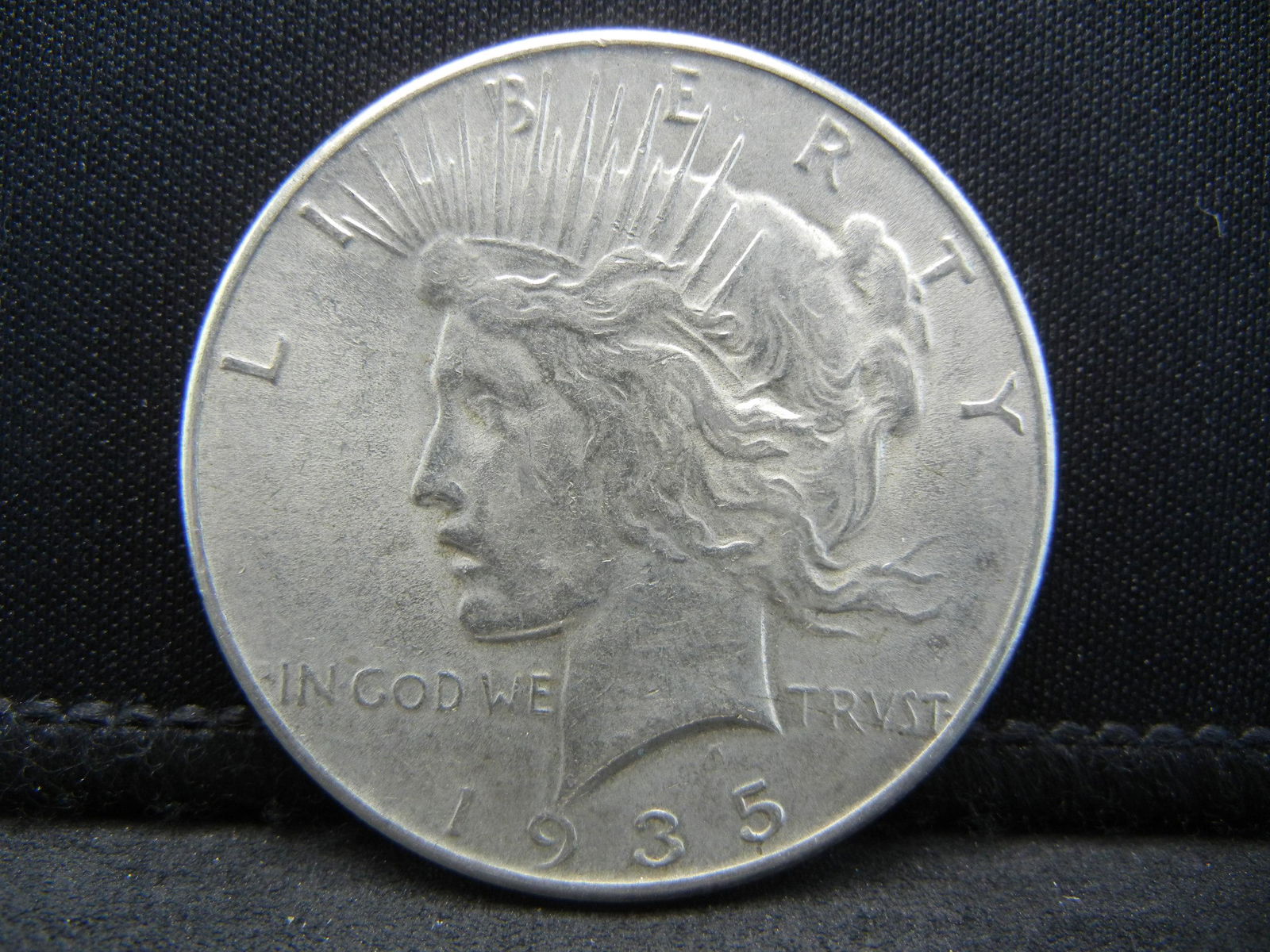 1935 Peace Dollar Better Date (1 of 2)