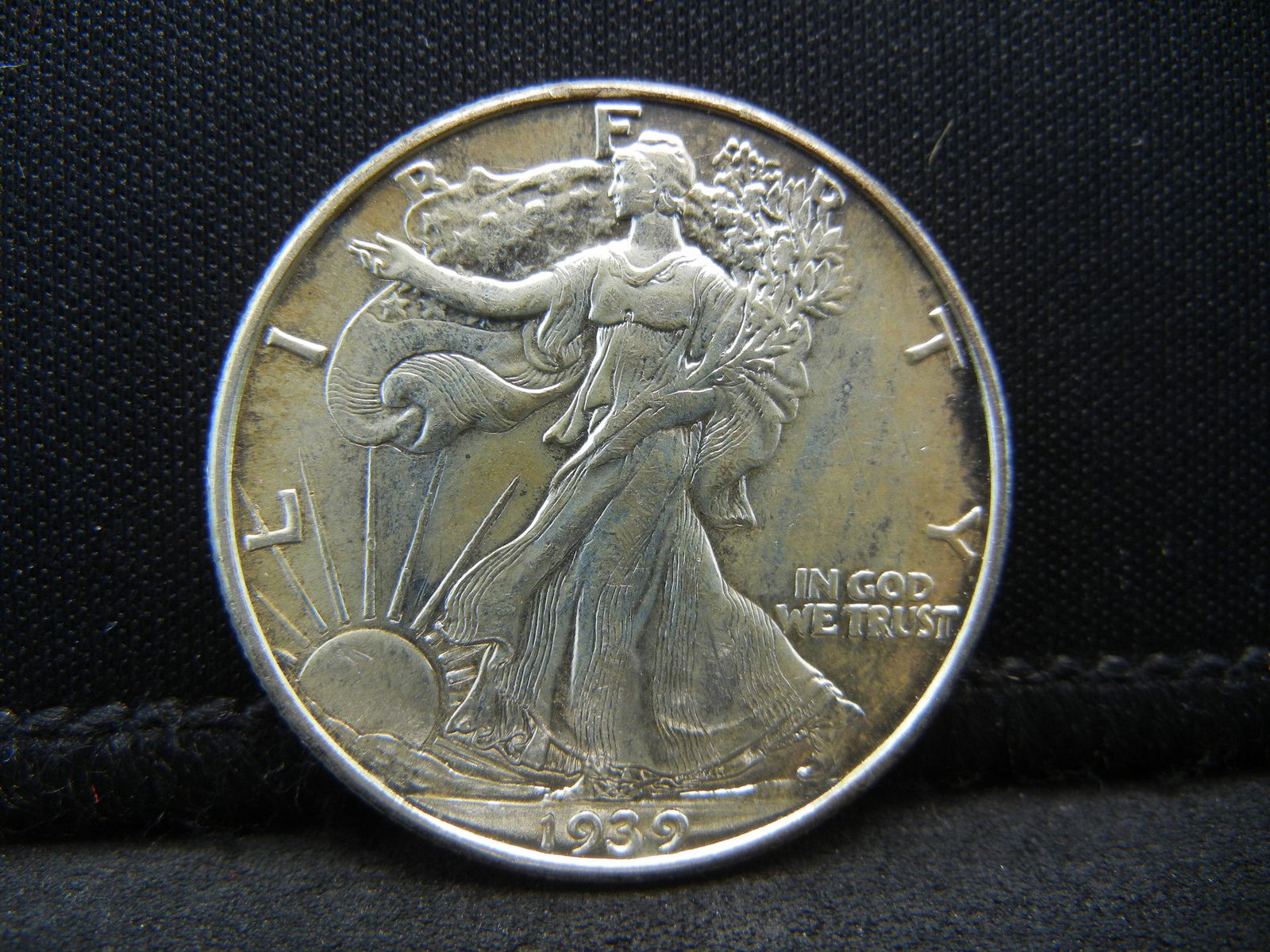 1939 D Walking Liberty Half Dollar BU Better Date (1 of 2)