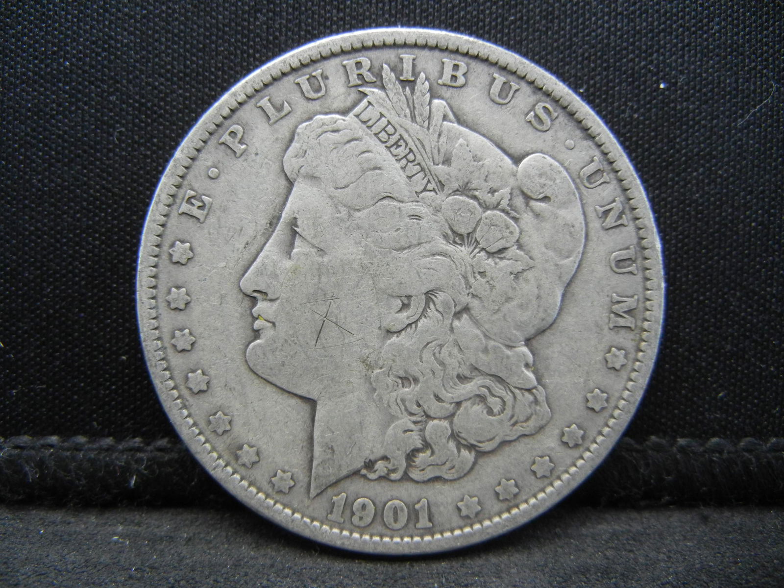 1901 Morgan Dollar Scarce Key Date (1 of 2)