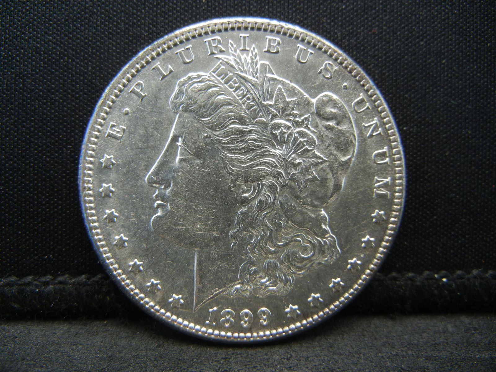 1899 S Morgan Dollar AU/BU Nice Luster (1 of 2)