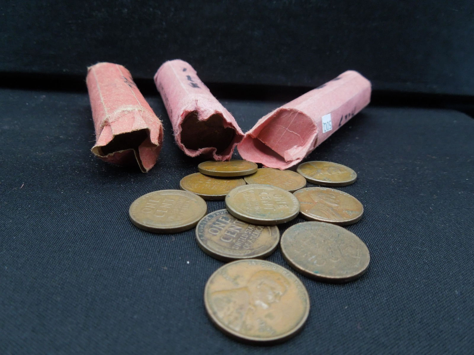Lot of (100) Plus Wheat Cents, Mixed Dates (1 of 4)