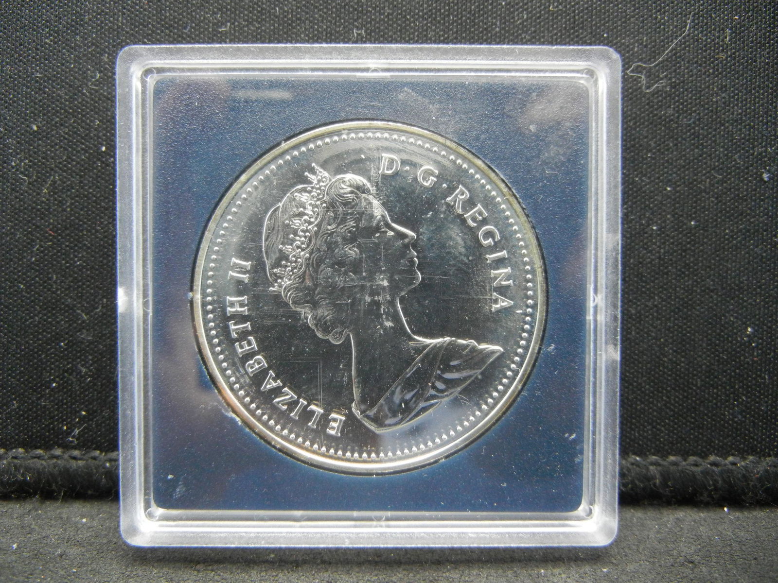 1982 SILVER PROOF Canada Commem Dollar (1 of 2)