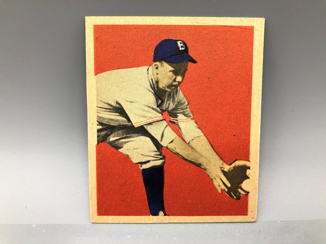 1949 Bowman Pee Wee Reese #36 HOF (1 of 2)
