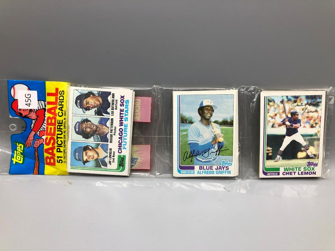 1982 Topps Baseball Rack Pack Paul Molitor Showing Back (1 of 3)