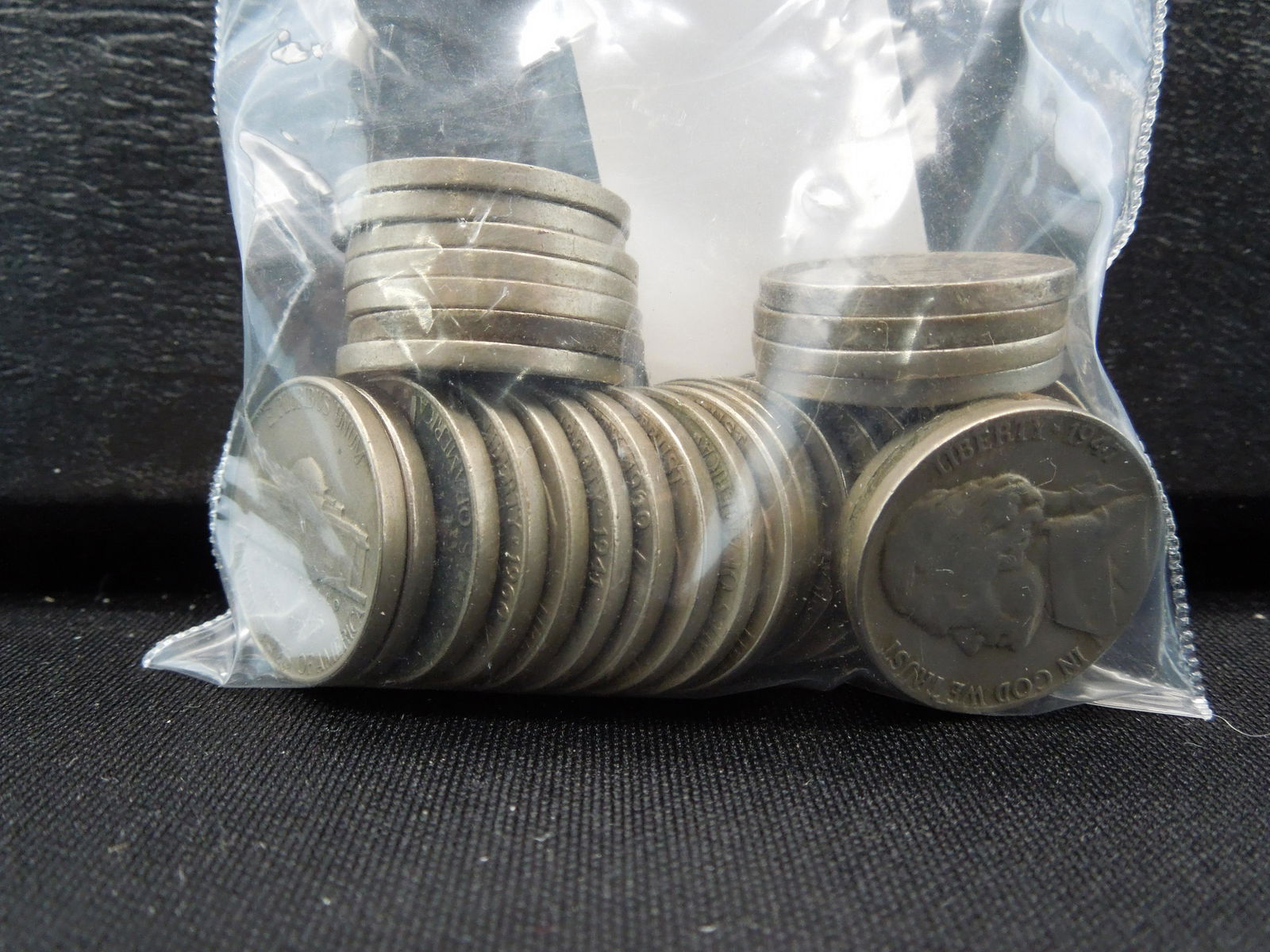 34) Jefferson Nickels Mixed dates - 30's, 40's & 50's (1 of 2)