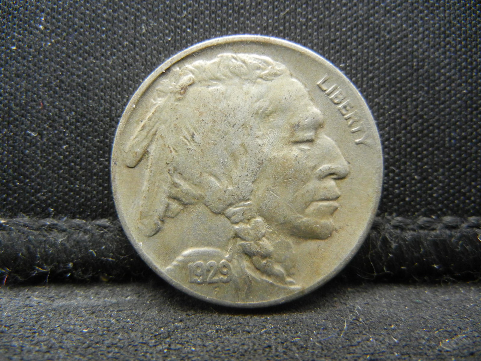 1929-D Buffalo Nickel XF/AU Better Date (1 of 2)
