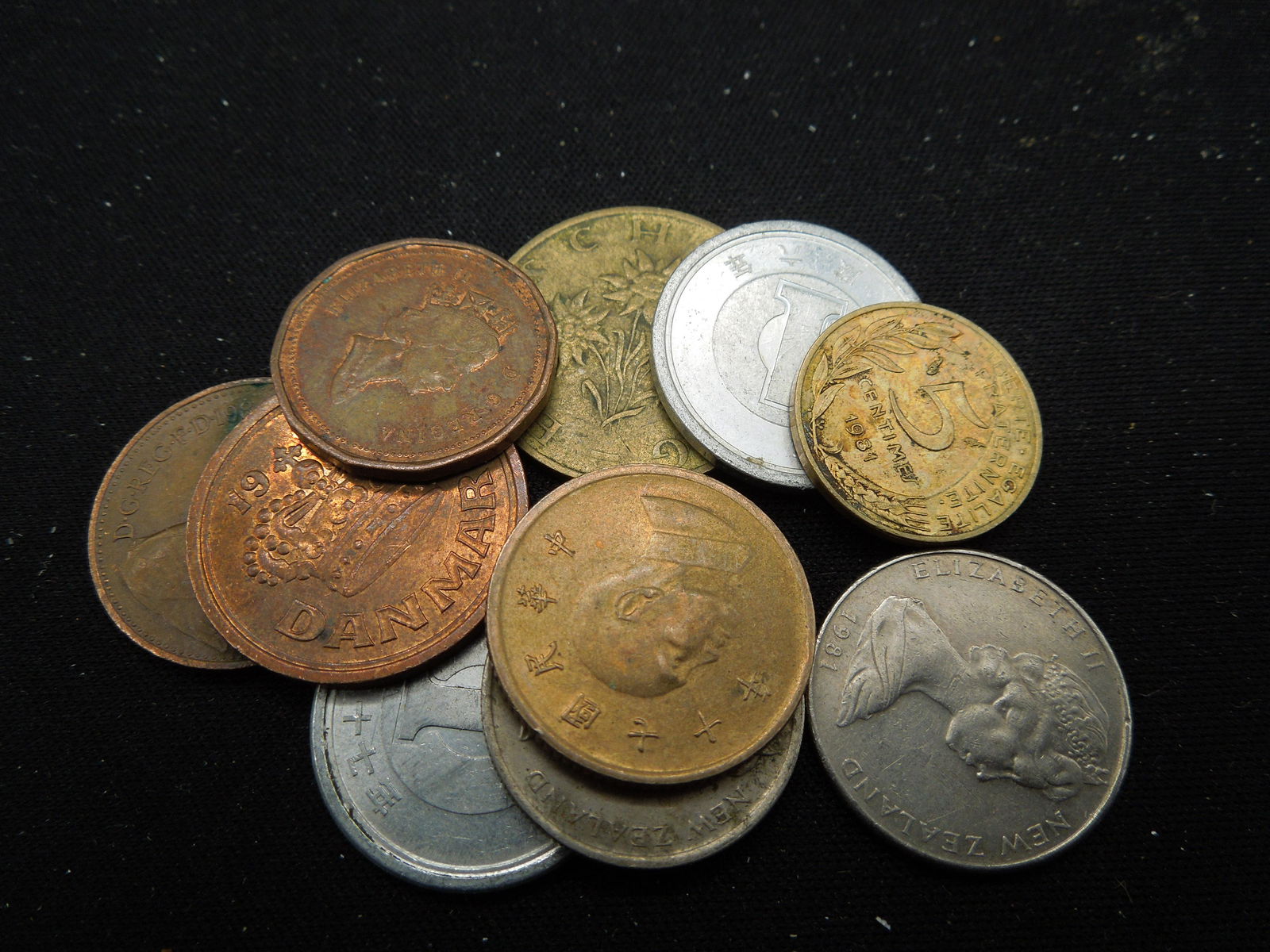 10- Foreign Coins (1 of 3)