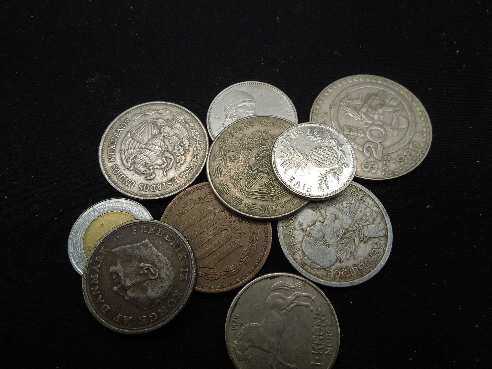 10  Foreign Coins (1 of 4)