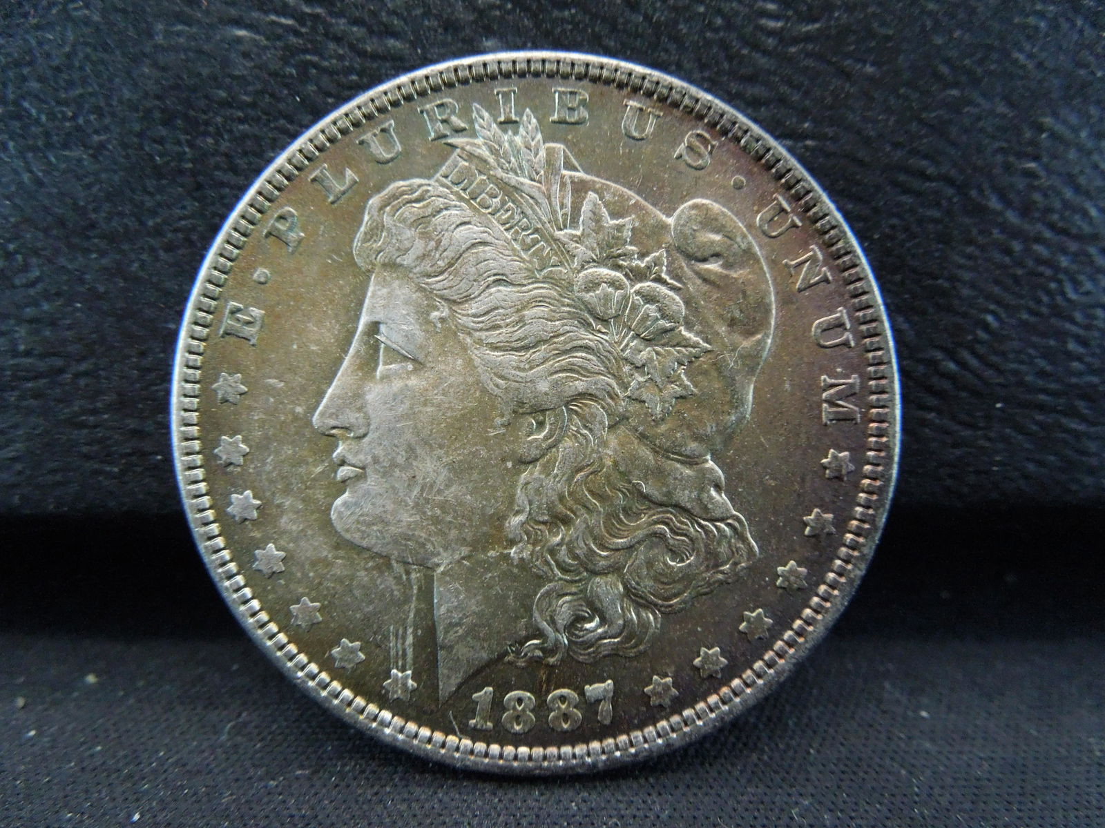 1887 Morgan Dollar Uncirculated Gorgeous Toning+ Colors (1 of 2)