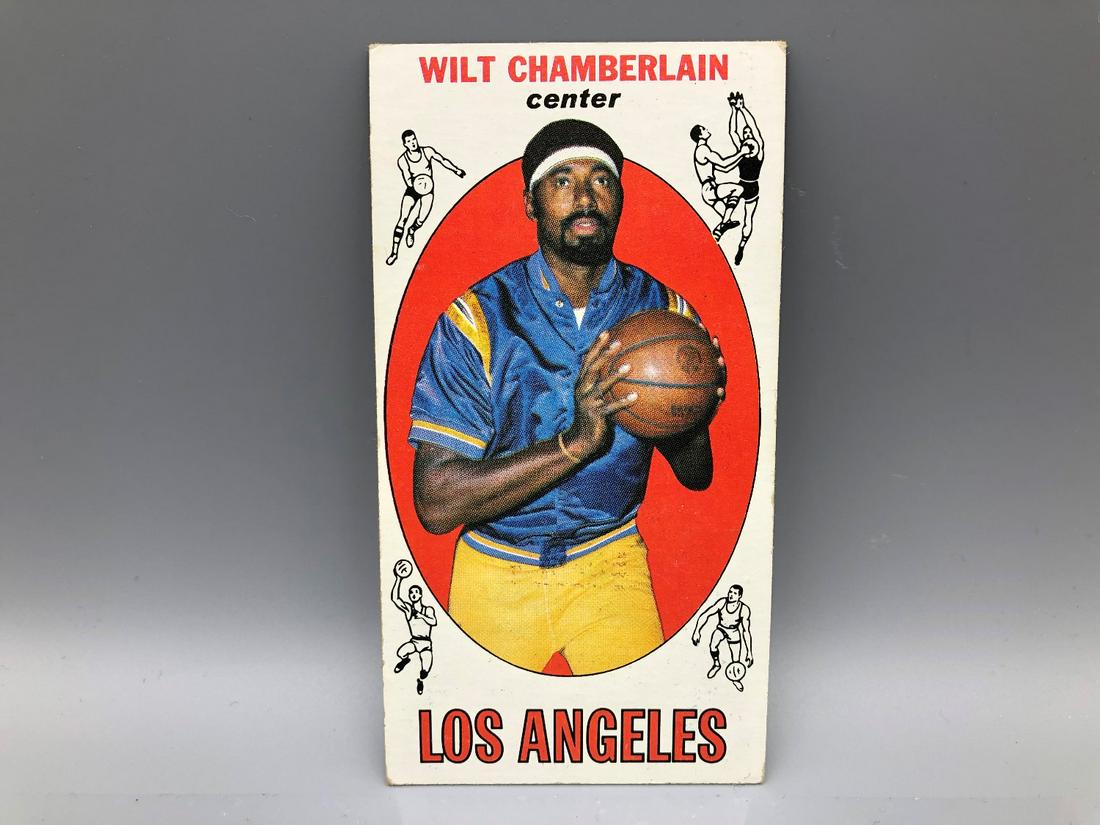 1969-70 Topps Wilt Chamberlain #1 HOF Nice (1 of 2)
