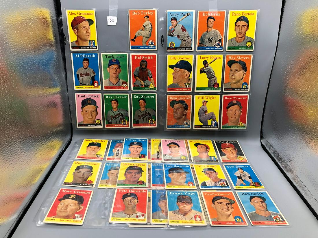 (43) 1958 Topps Baseball Cards in Binder Pages Various (1 of 11)