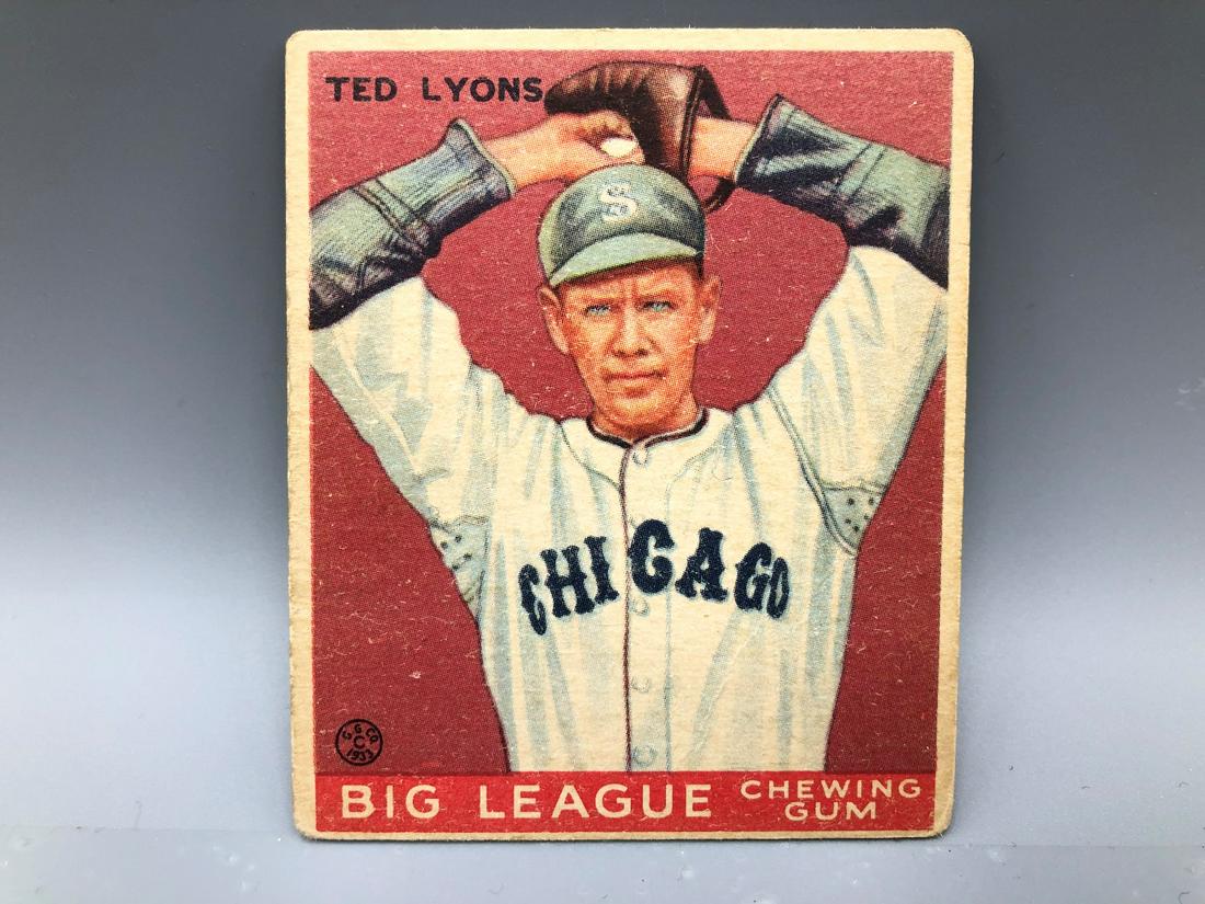 1933 Goudey Ted Lyons #7 HOF: 1933 Goudey Ted Lyons #7 HOF
