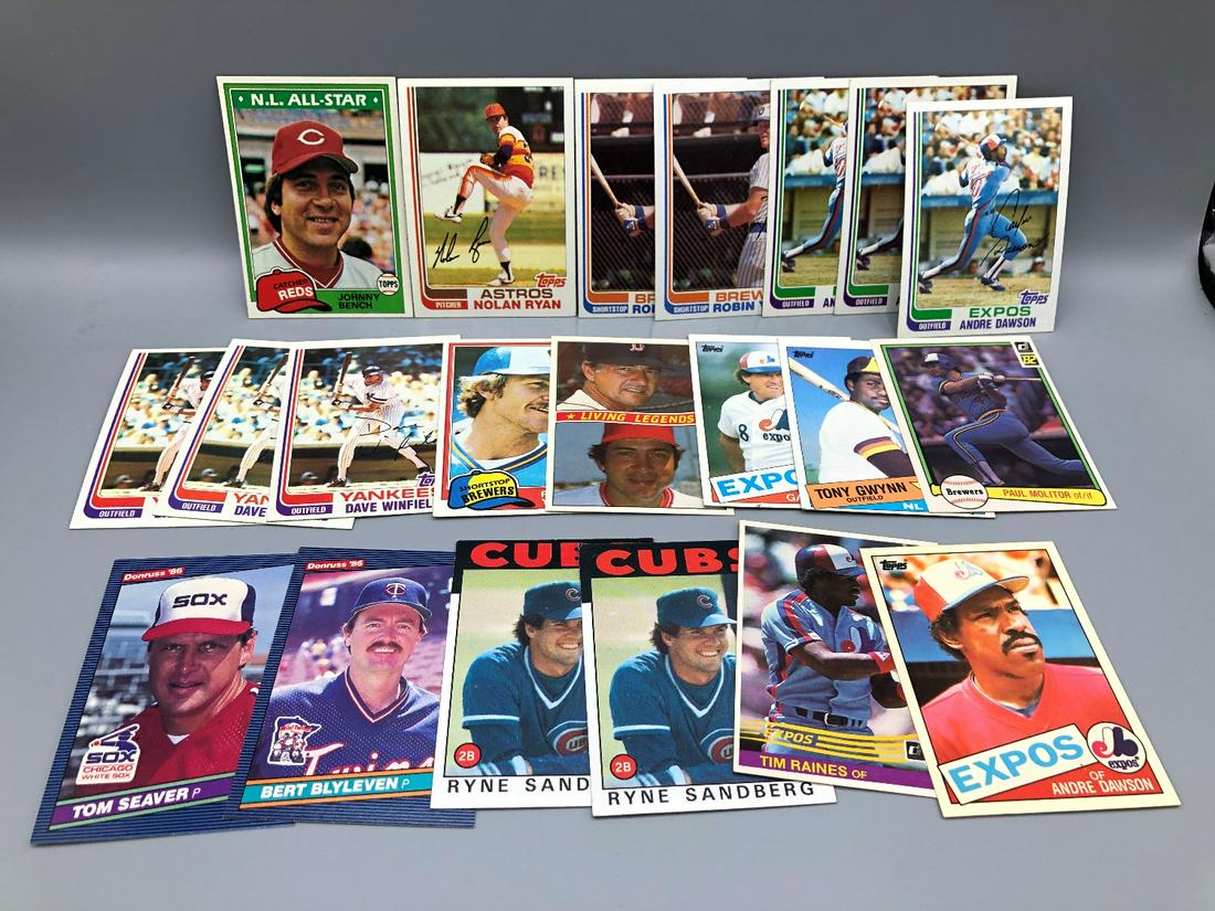 lot of early 80's baseball hall o+C2:C41f famers:: lot of early 80's baseball hall o+C2:C41f famers: bench,Ryan,yount, Winfield, Dawson,etc