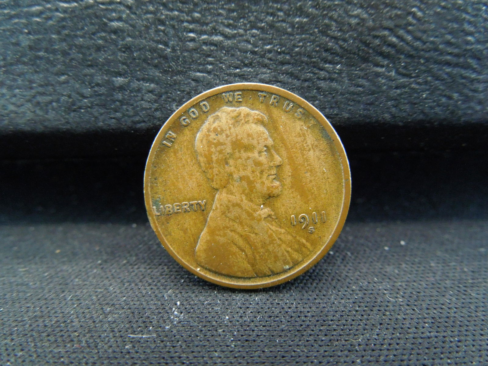1911 S Lincoln Cent VF Key Date (1 of 2)
