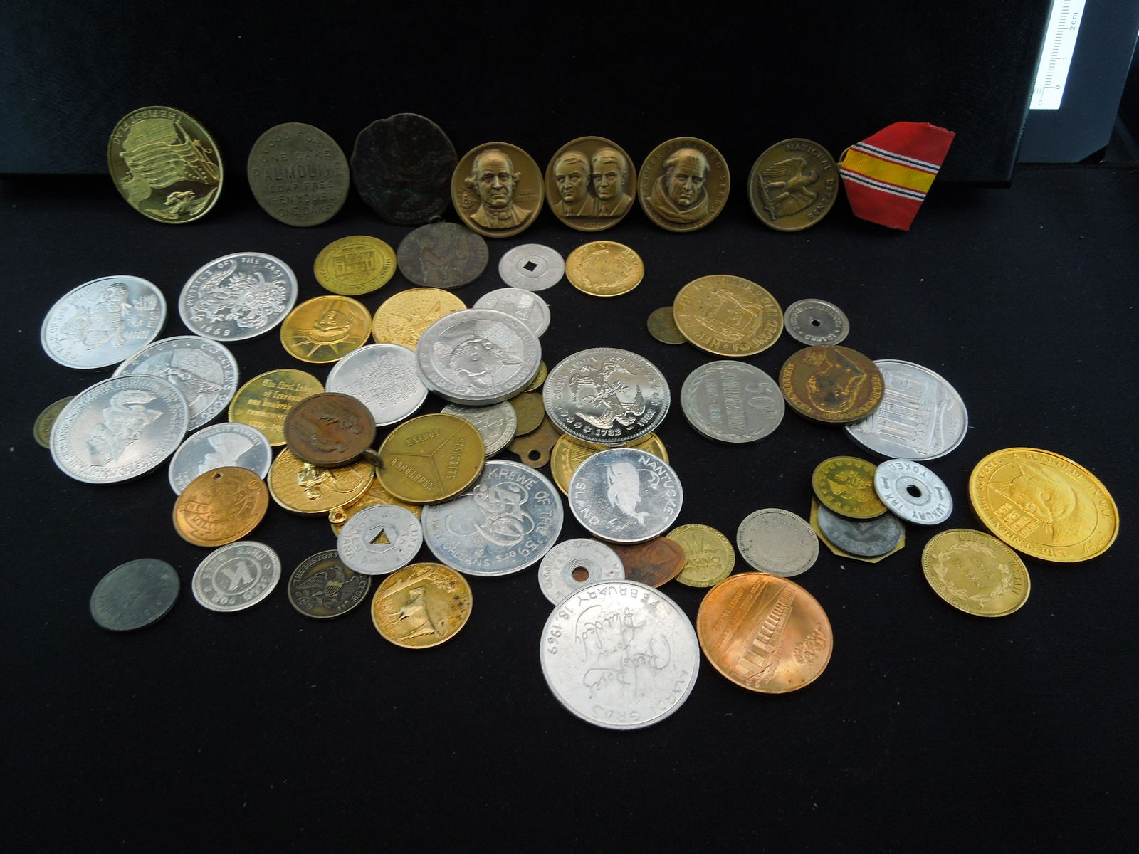 (1) Pound US Tokens. (1 of 11)