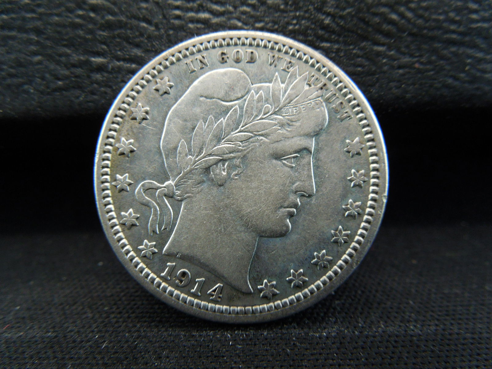 1914 XF-AU Barber Quarter. (1 of 2)