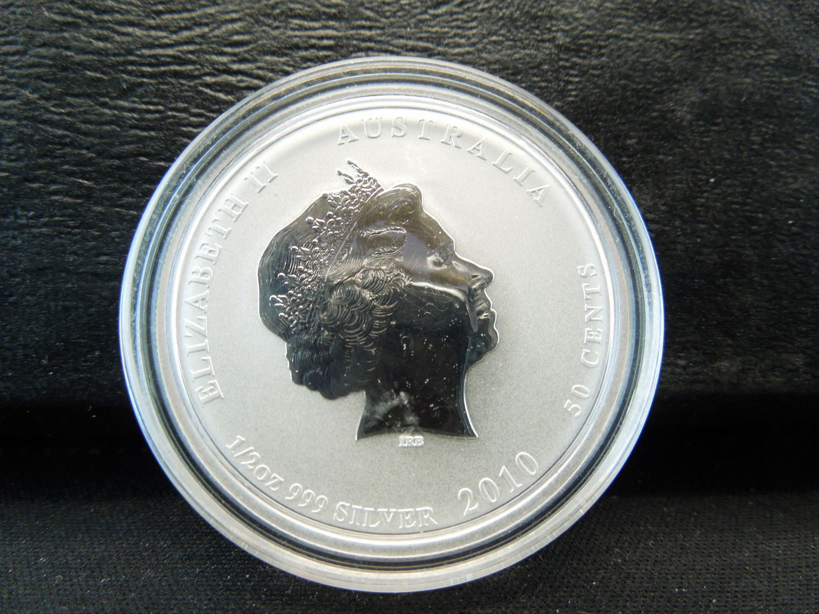 2010 Year of the Tiger 1/2 oz Silver 50 Cents Australia (1 of 2)