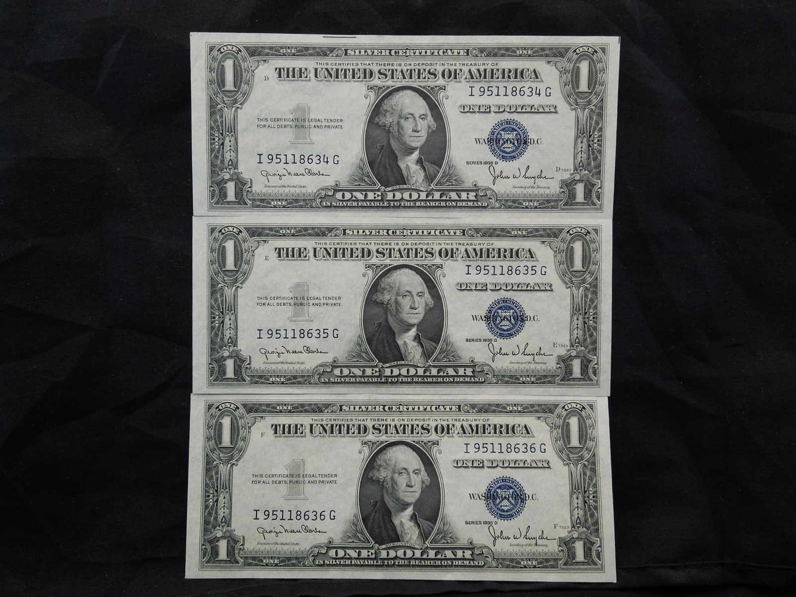 (3) Consecutive Serial Numbers 1935 D $1.00 Silver (1 of 5)