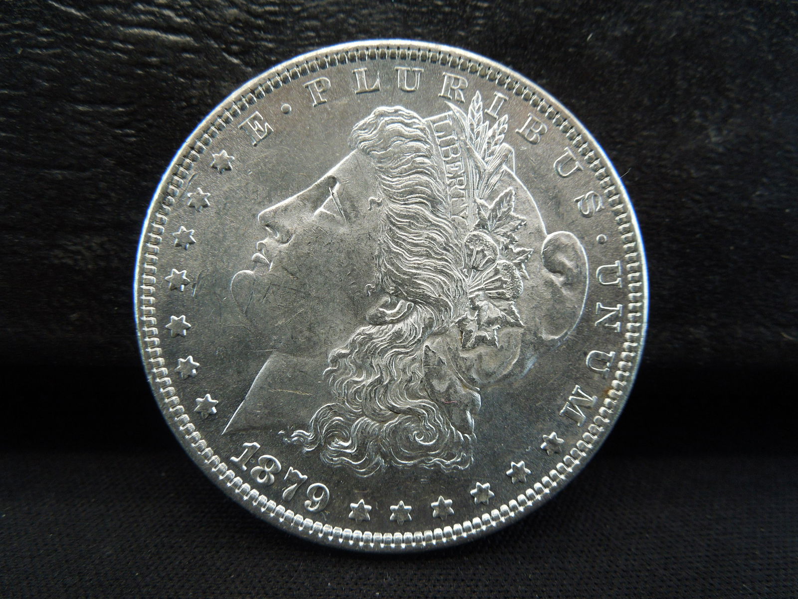 1879 Morgan Dollar Crisp BU Nice (1 of 2)