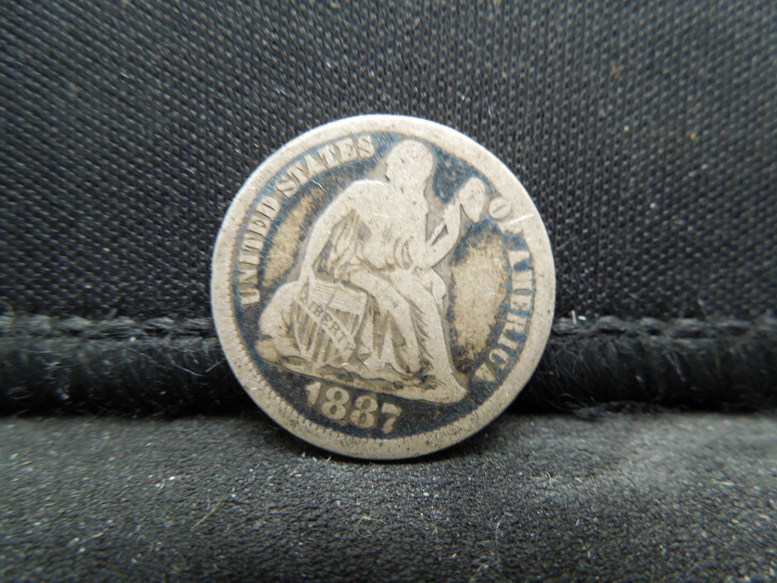 1887 Seated Dime (1 of 2)