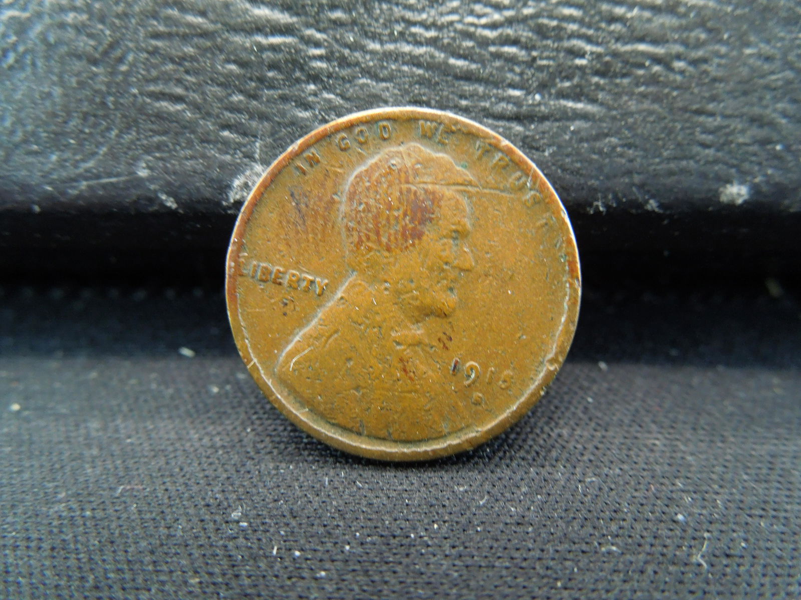 1915-S Semi-Key Date Lincoln Head Cent. (1 of 2)