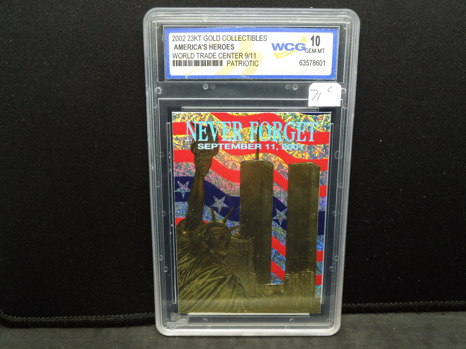 2002 23 KT Gold Americas Heros World Trade Center Card: 2002 23 KT Gold Americas Heros World Trade Center Card