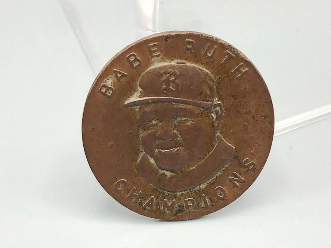 1934 Babe Ruth Quaker Oats Brass Badge Neat (1 of 2)