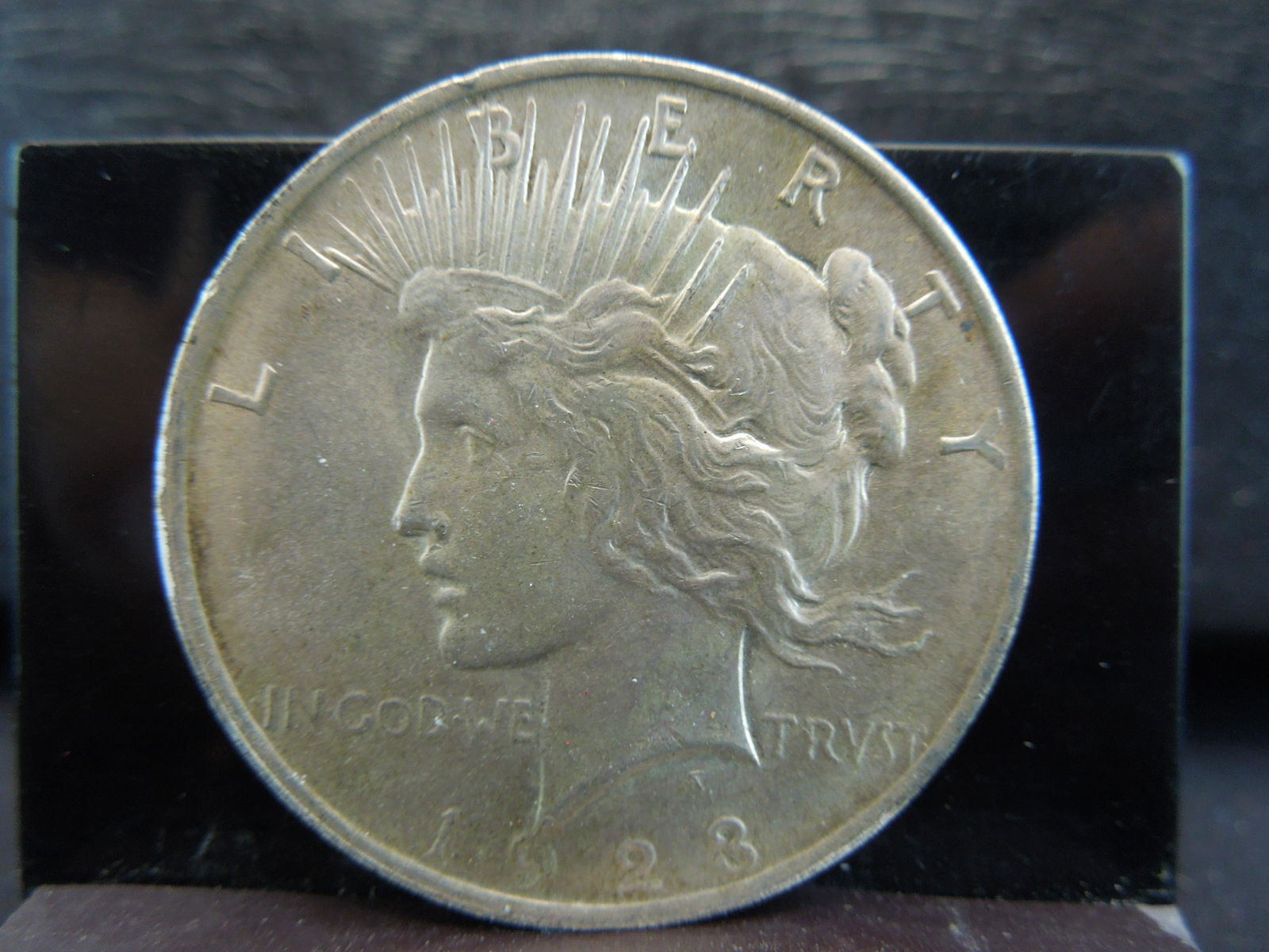 1923 Peace dollar BU (1 of 2)