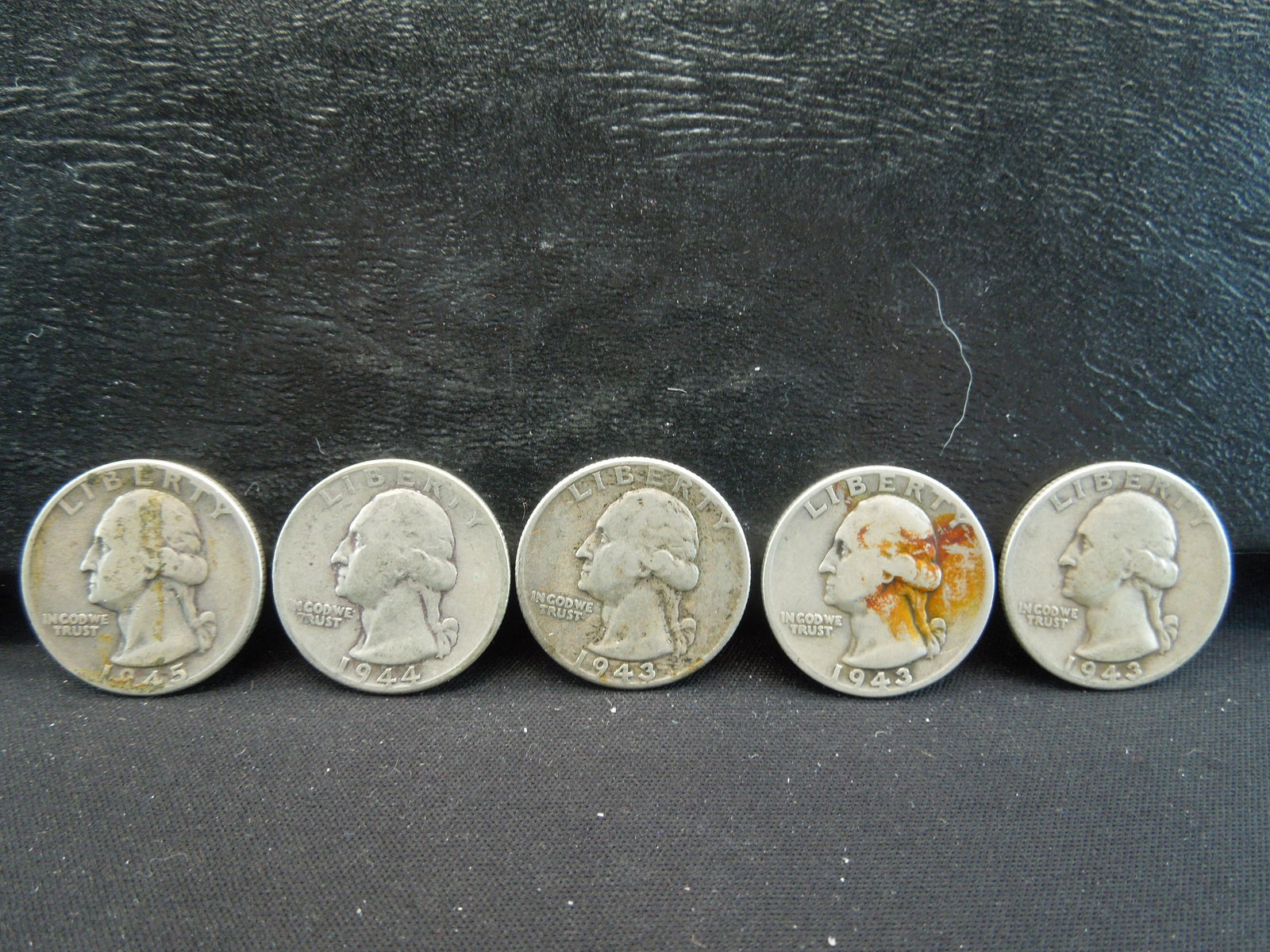 (3) 1943, 44, 45 Washington Quarters (1 of 4)