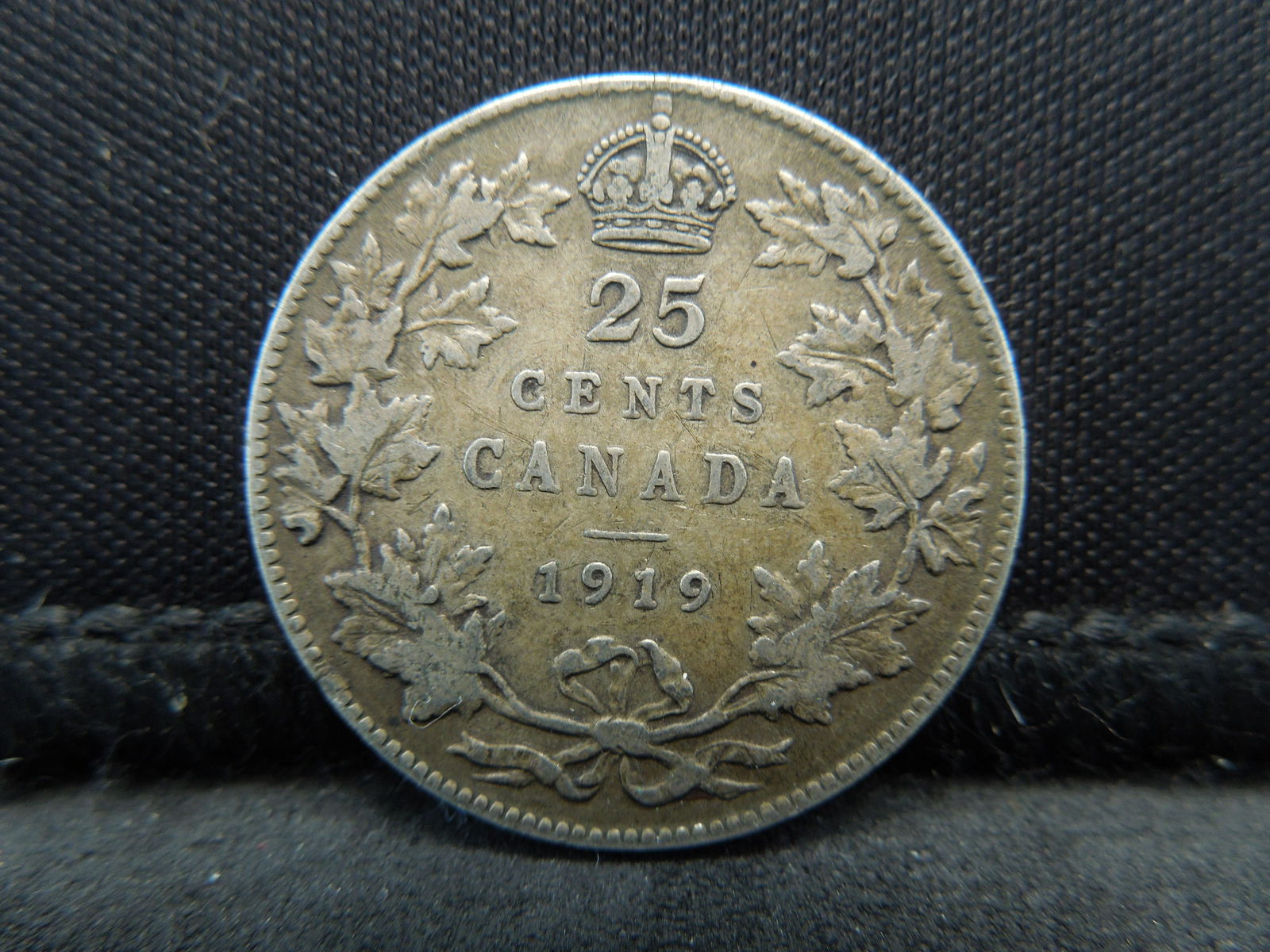 1919 Canada Quarter - 92.5% Silver (1 of 2)