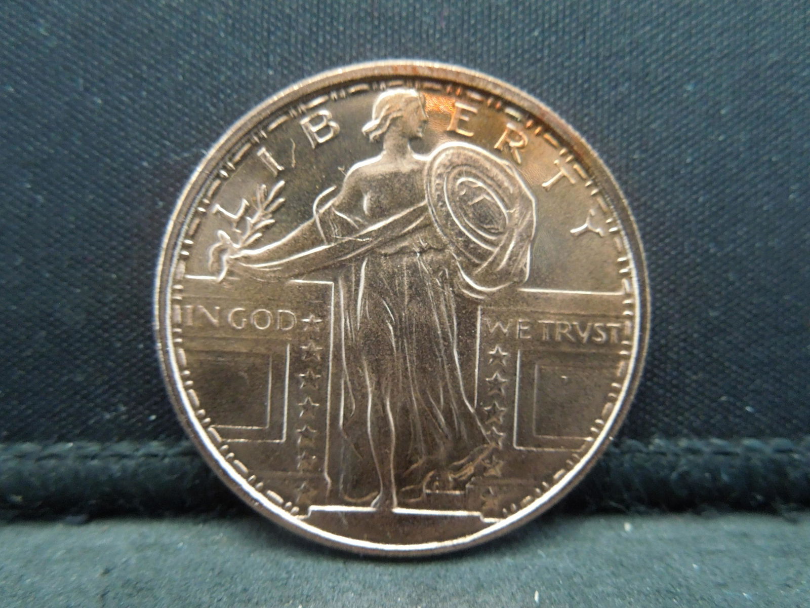 Standing Liberty Style .999 Copper Round 1/2 OZ (1 of 2)