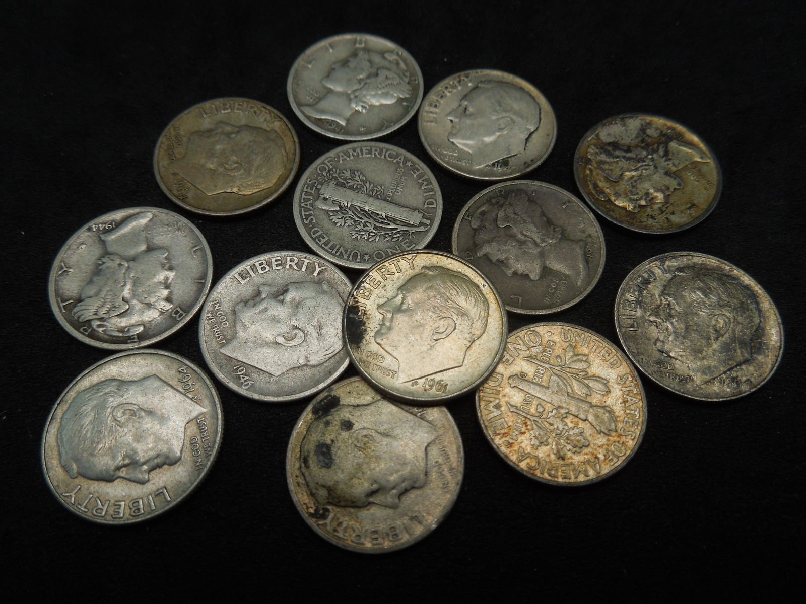 (13) Silver Dimes (5) Mercury Dimes (8) Roosevelt (1 of 2)