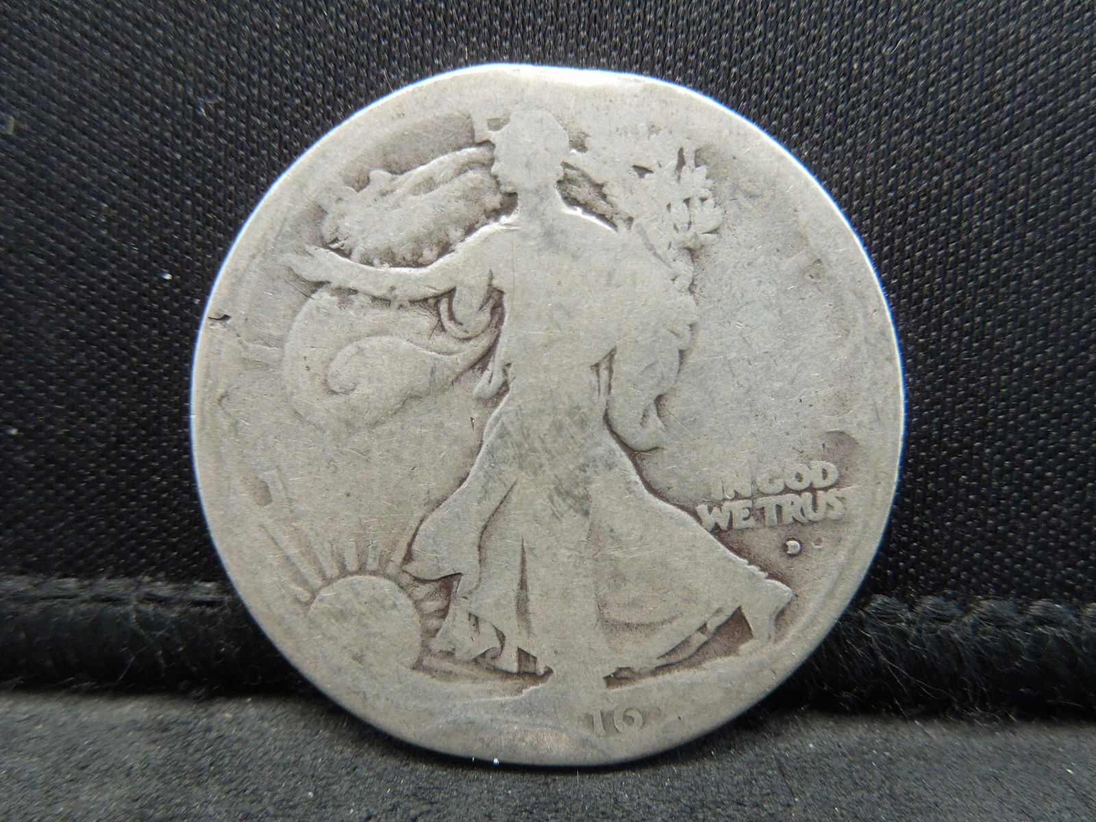 1916 D Walking Liberty Half Dollar Key Date (1 of 2)