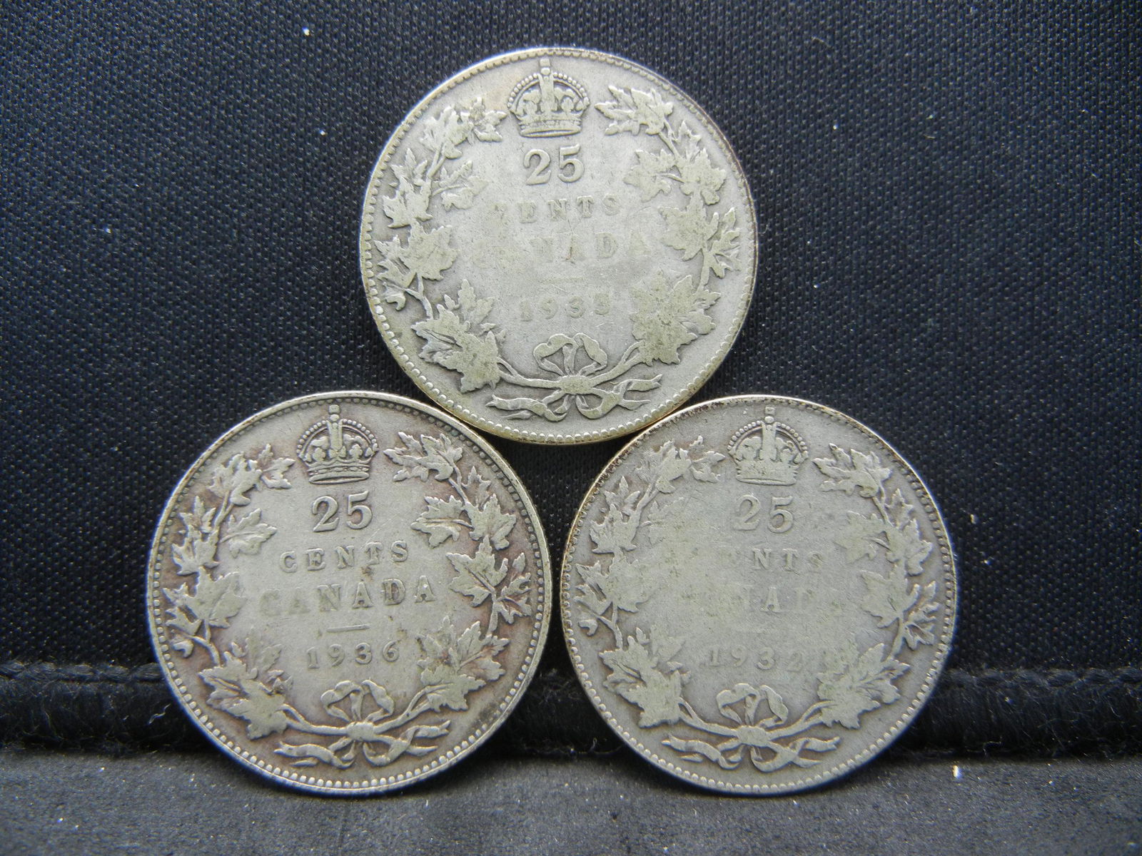 1932+33+36 Silver Canada Quarters Early Dates (1 of 2)