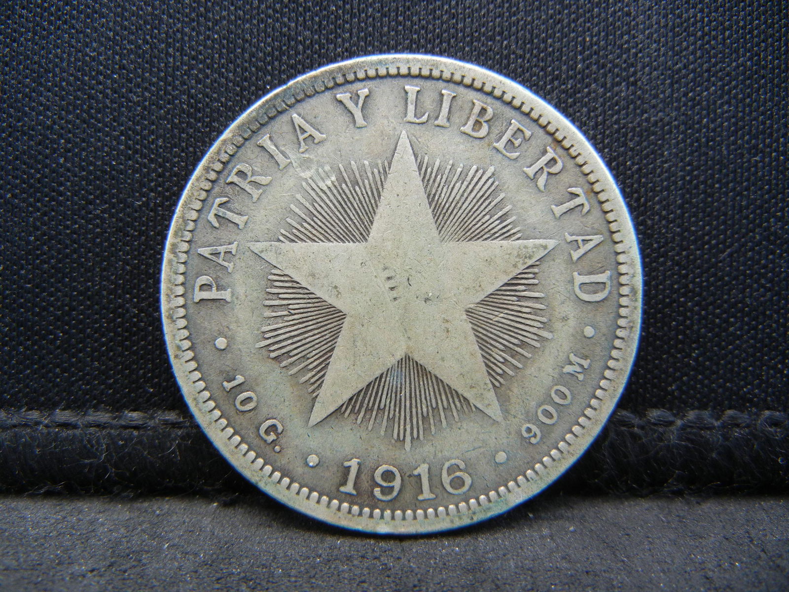 1916 Cuba 40 Centavos Silver Coin Scarce!! (1 of 2)