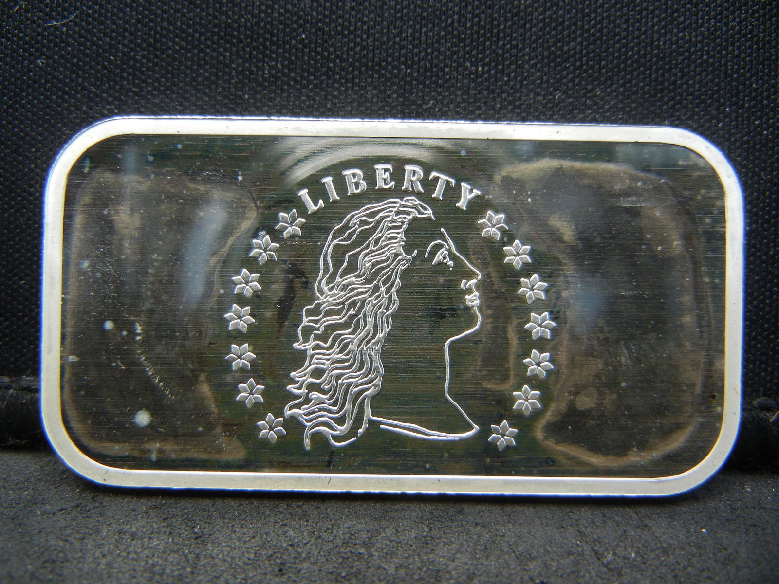 One Troy Ounce .999 Silver Bar (1 of 2)